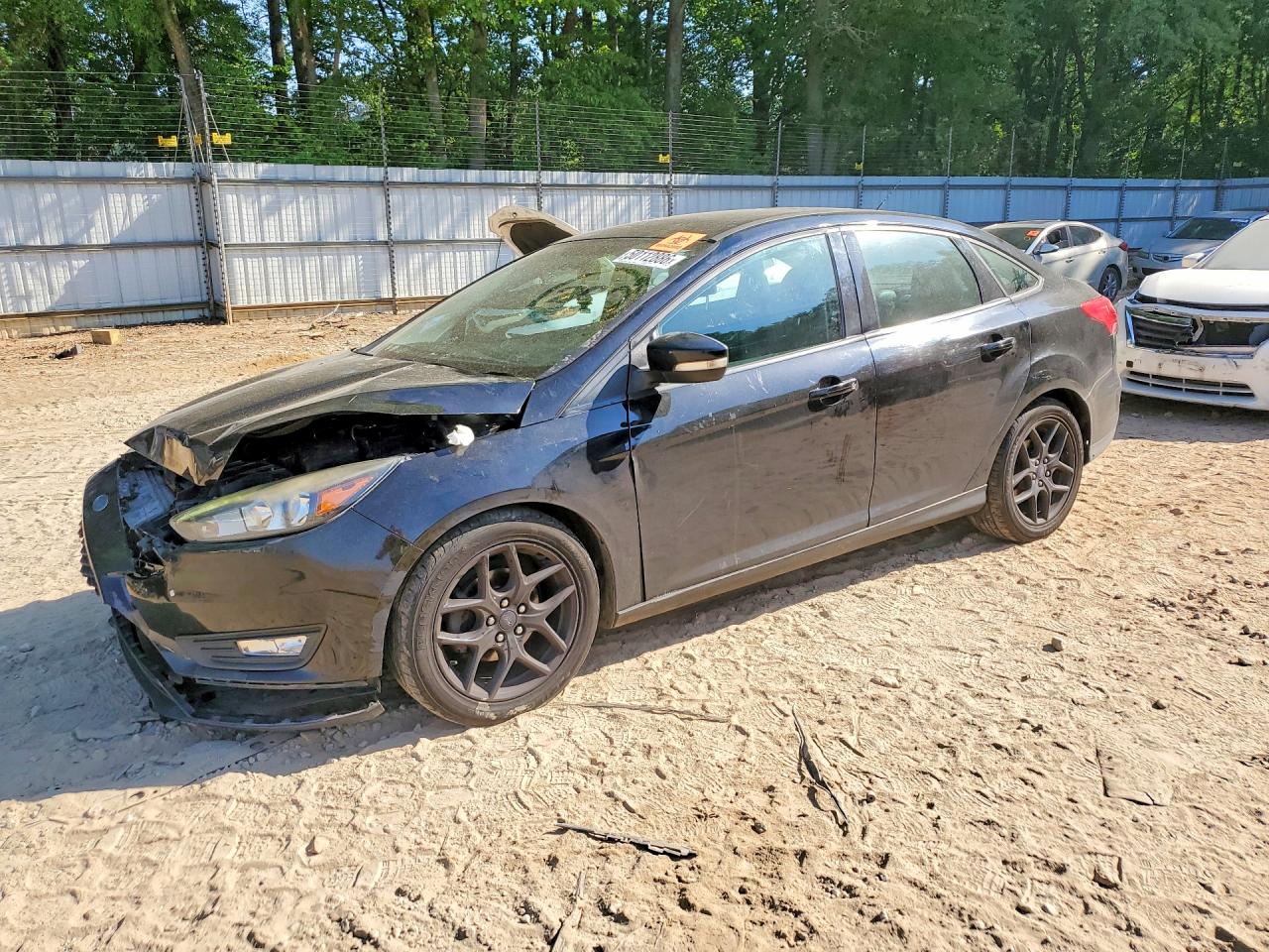 2016 FORD FOCUS