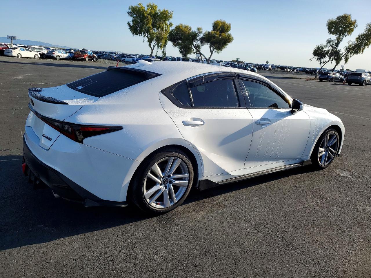 2023 LEXUS IS