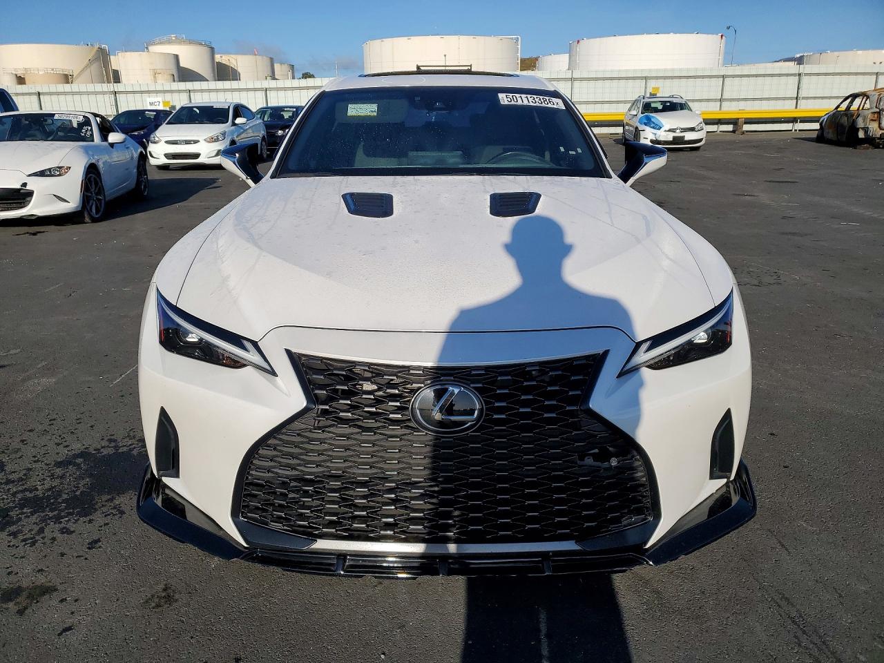 2023 LEXUS IS