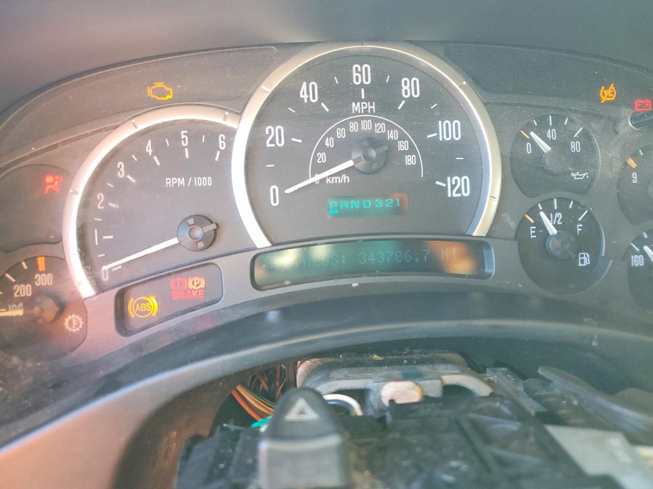 2004 CADILLAC ESCALADE
