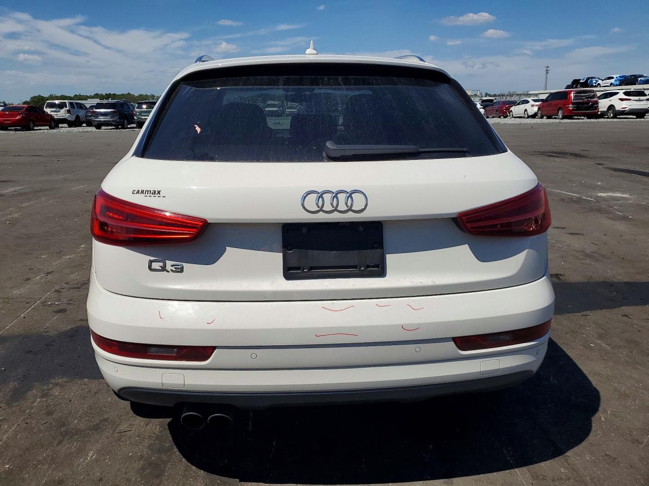 2018 AUDI Q3