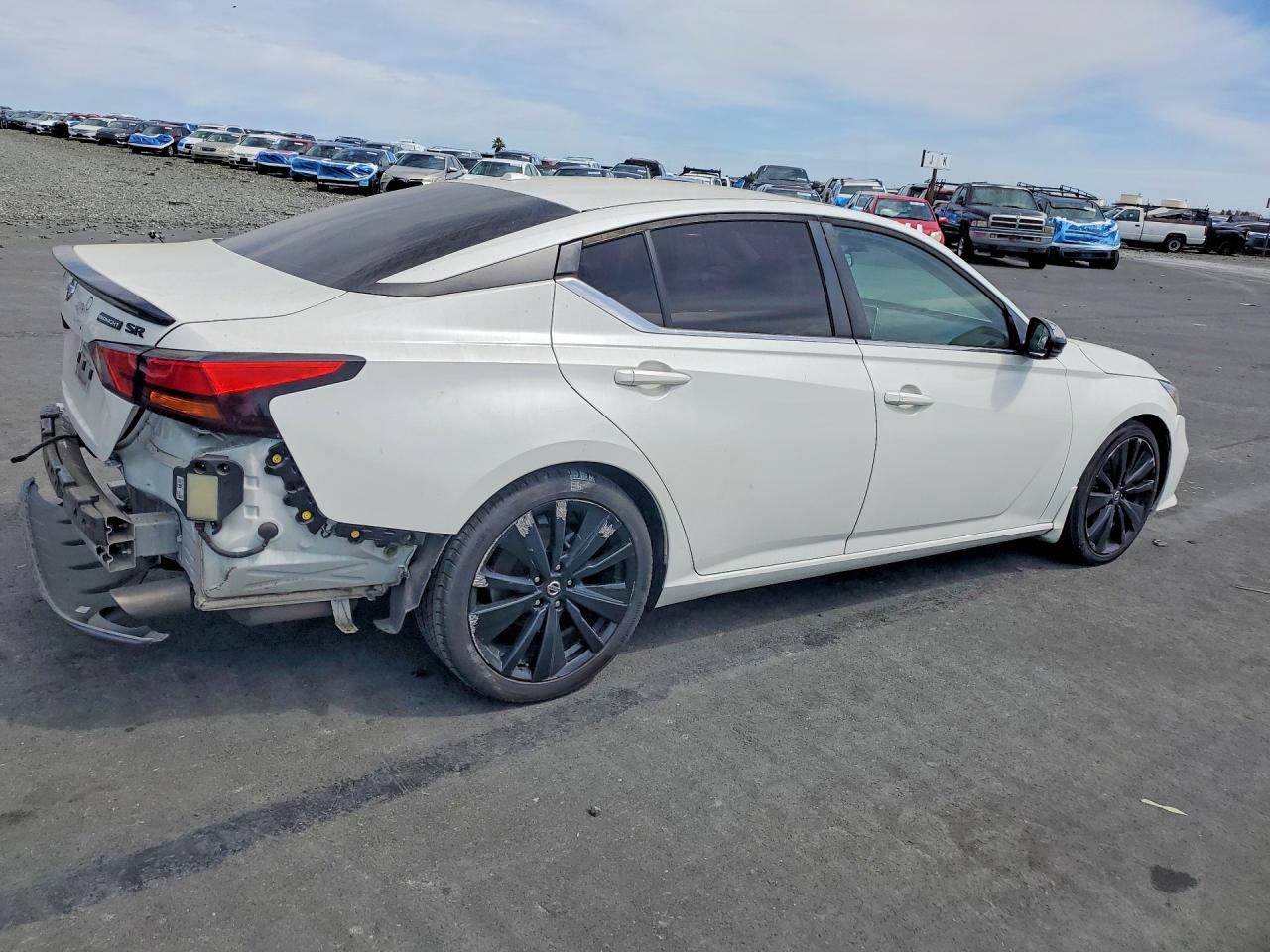 2022 NISSAN ALTIMA