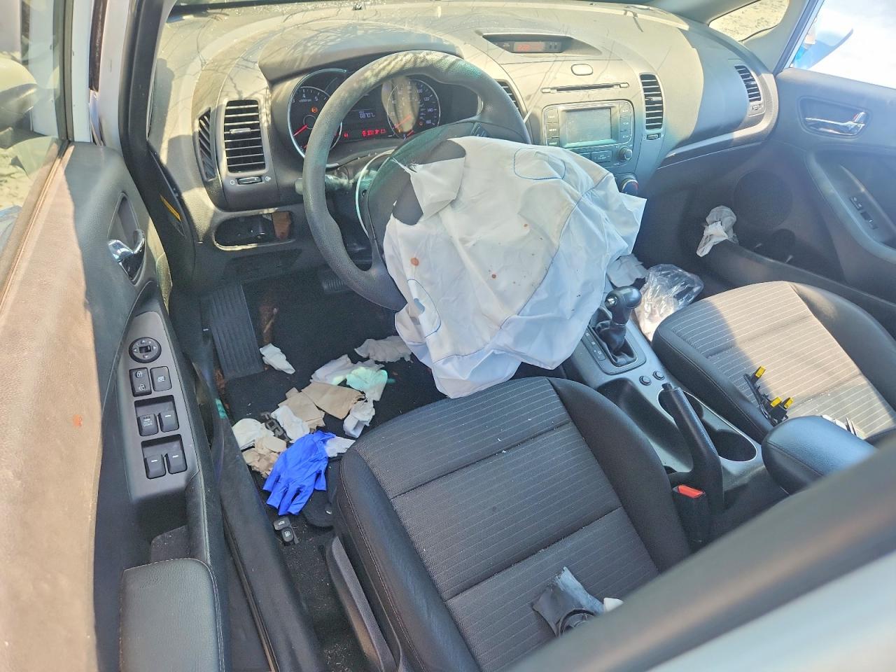 2016 KIA FORTE