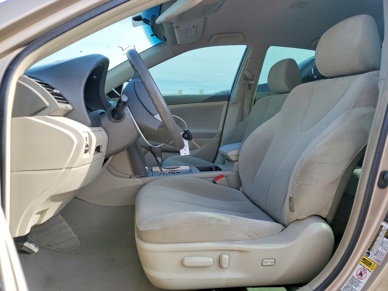 2009 TOYOTA CAMRY