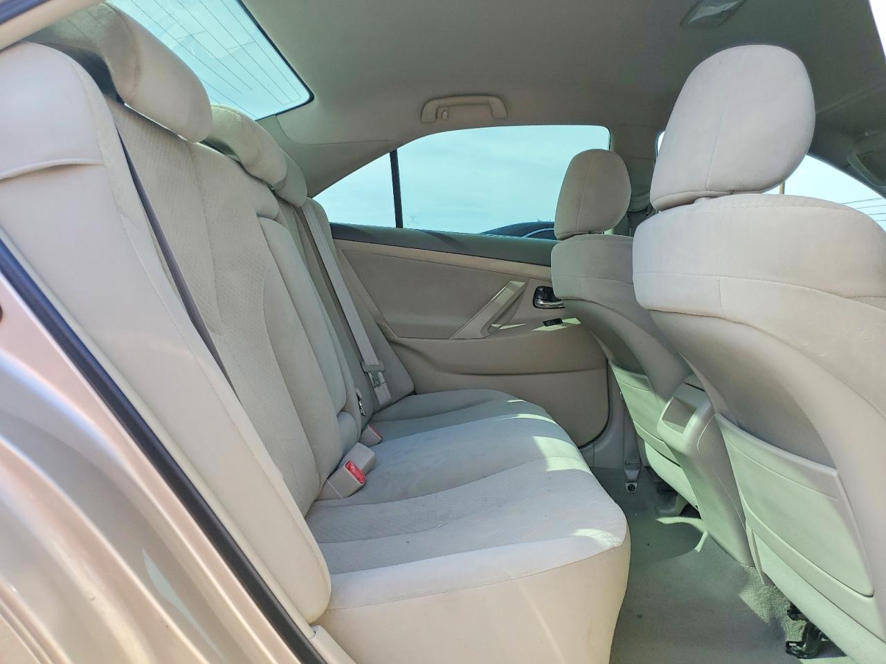 2009 TOYOTA CAMRY