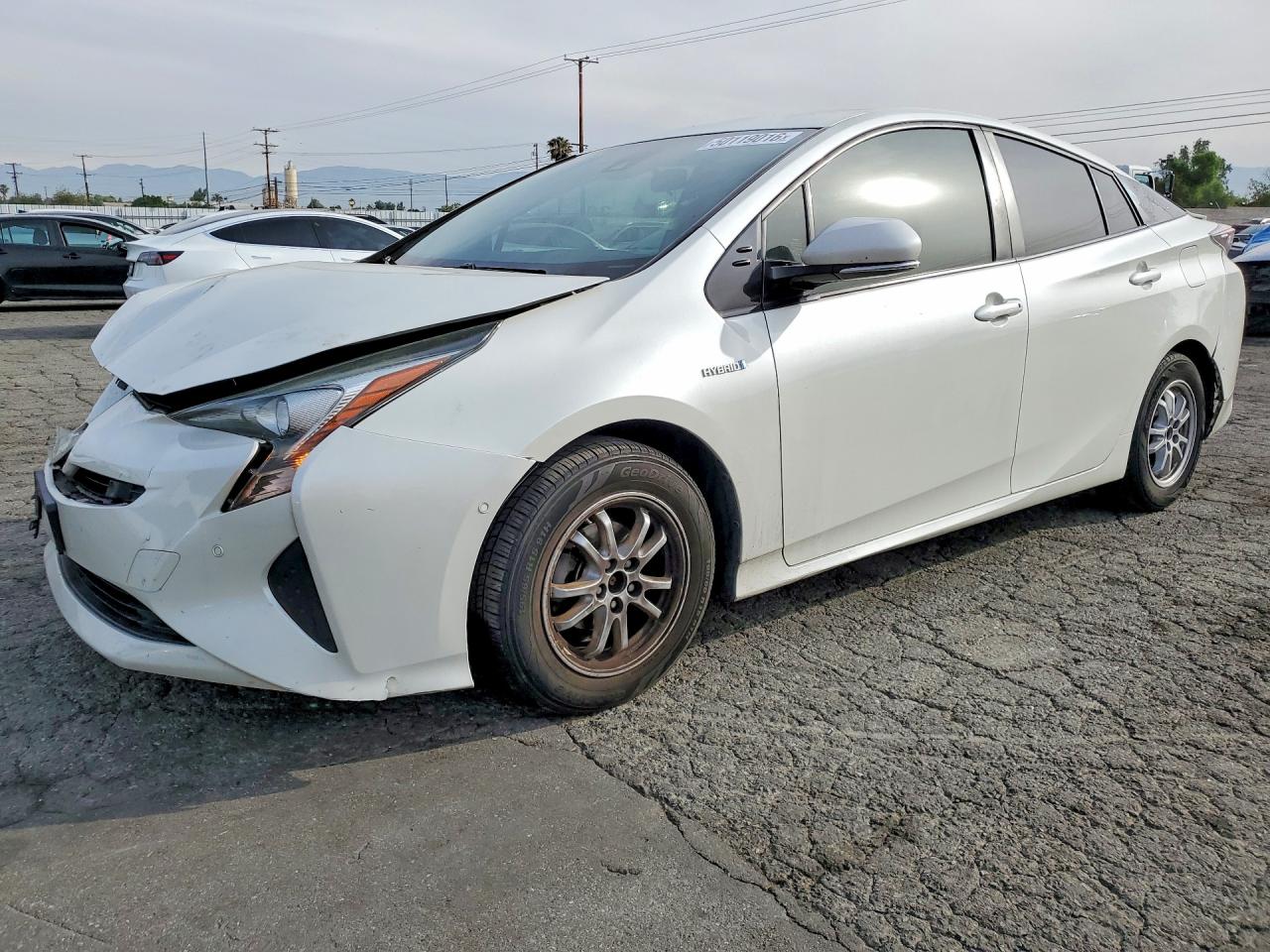 2018 TOYOTA PRIUS