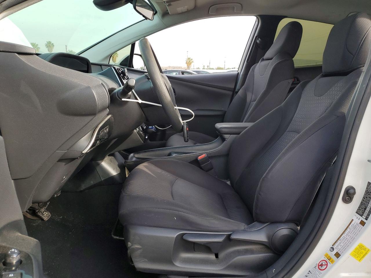 2018 TOYOTA PRIUS