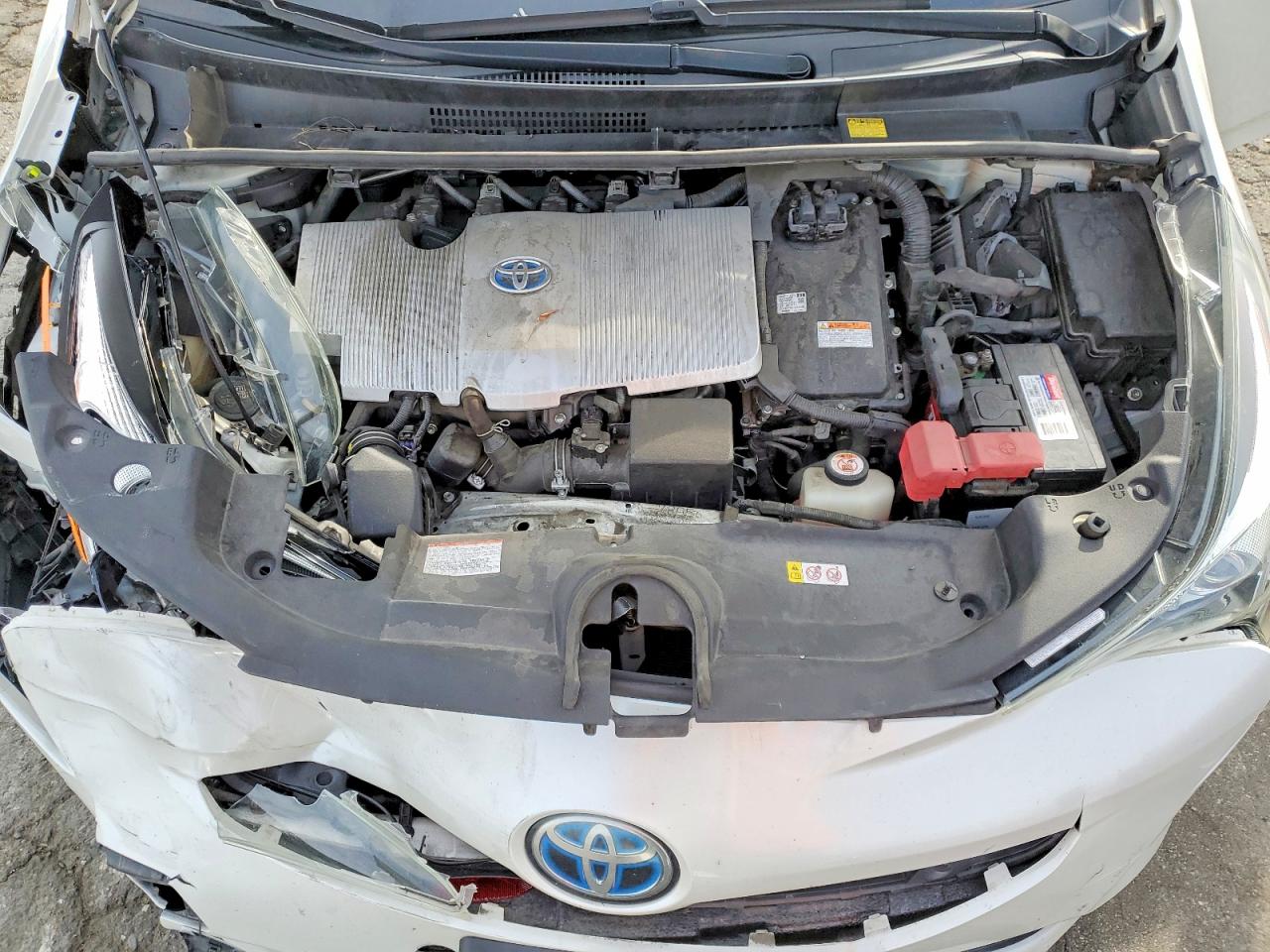 2018 TOYOTA PRIUS