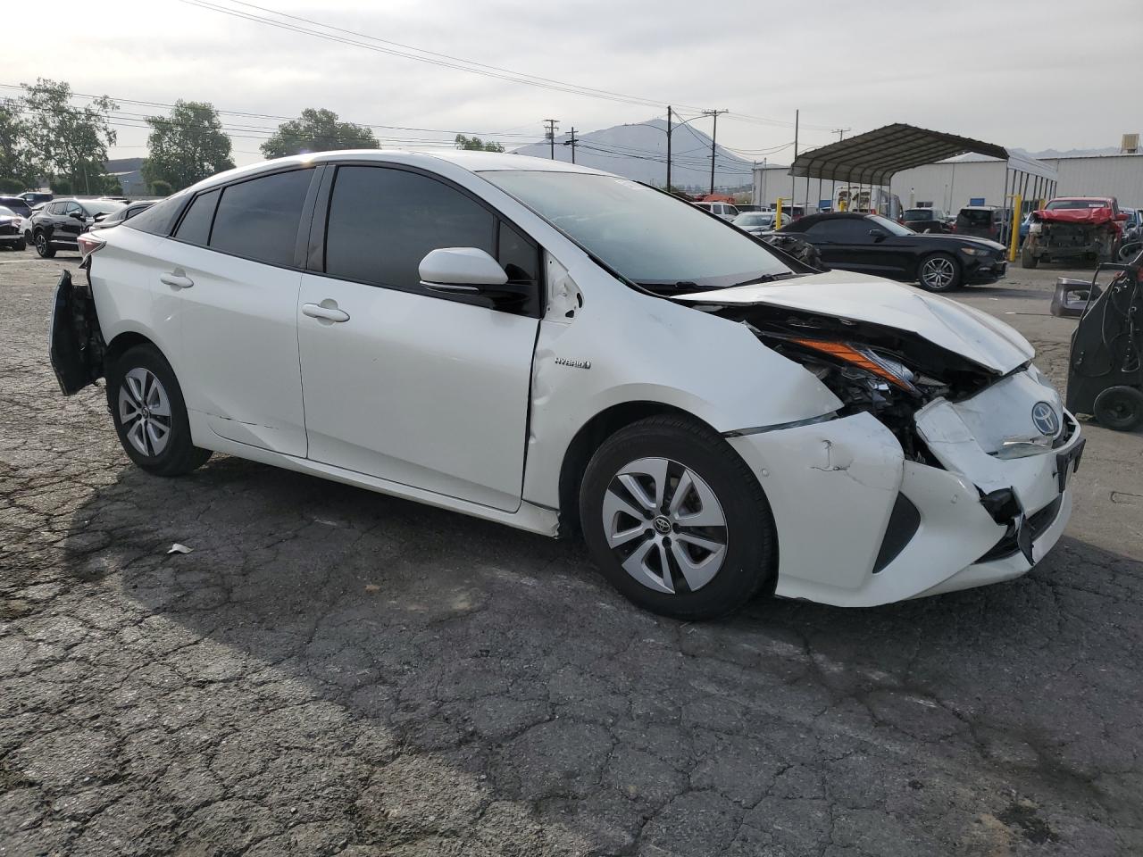 2018 TOYOTA PRIUS
