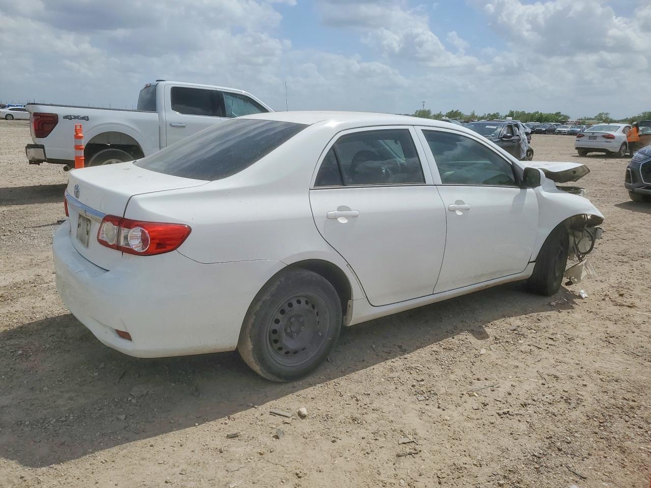 2013 TOYOTA COROLLA