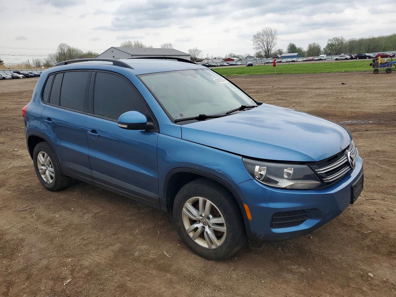 2017 VOLKSWAGEN TIGUAN