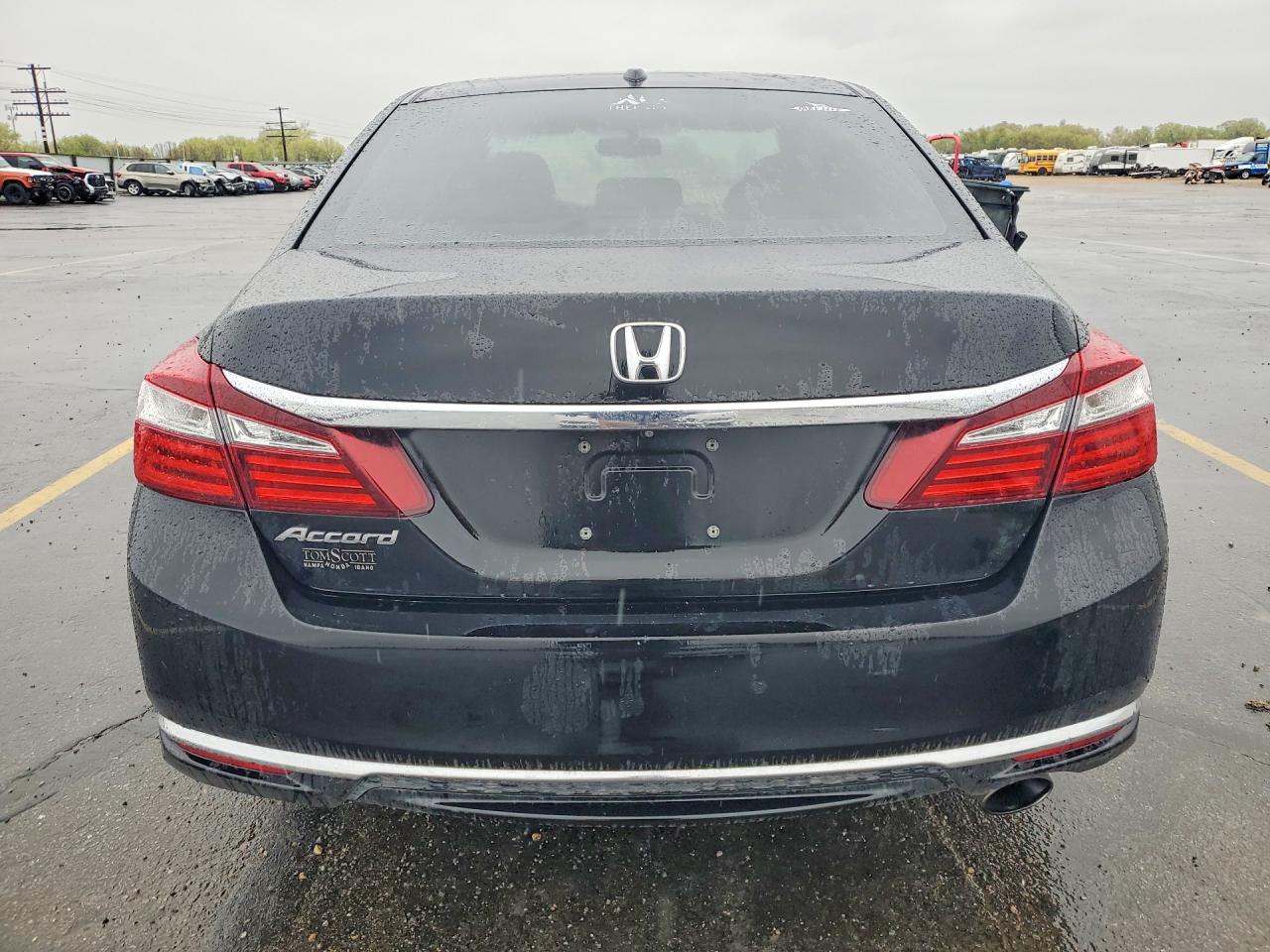 2016 HONDA ACCORD