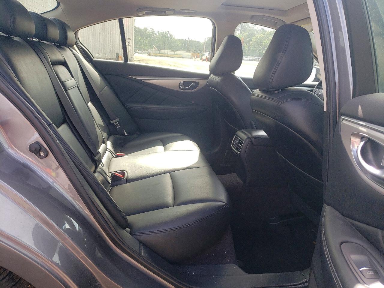 2021 INFINITI Q50