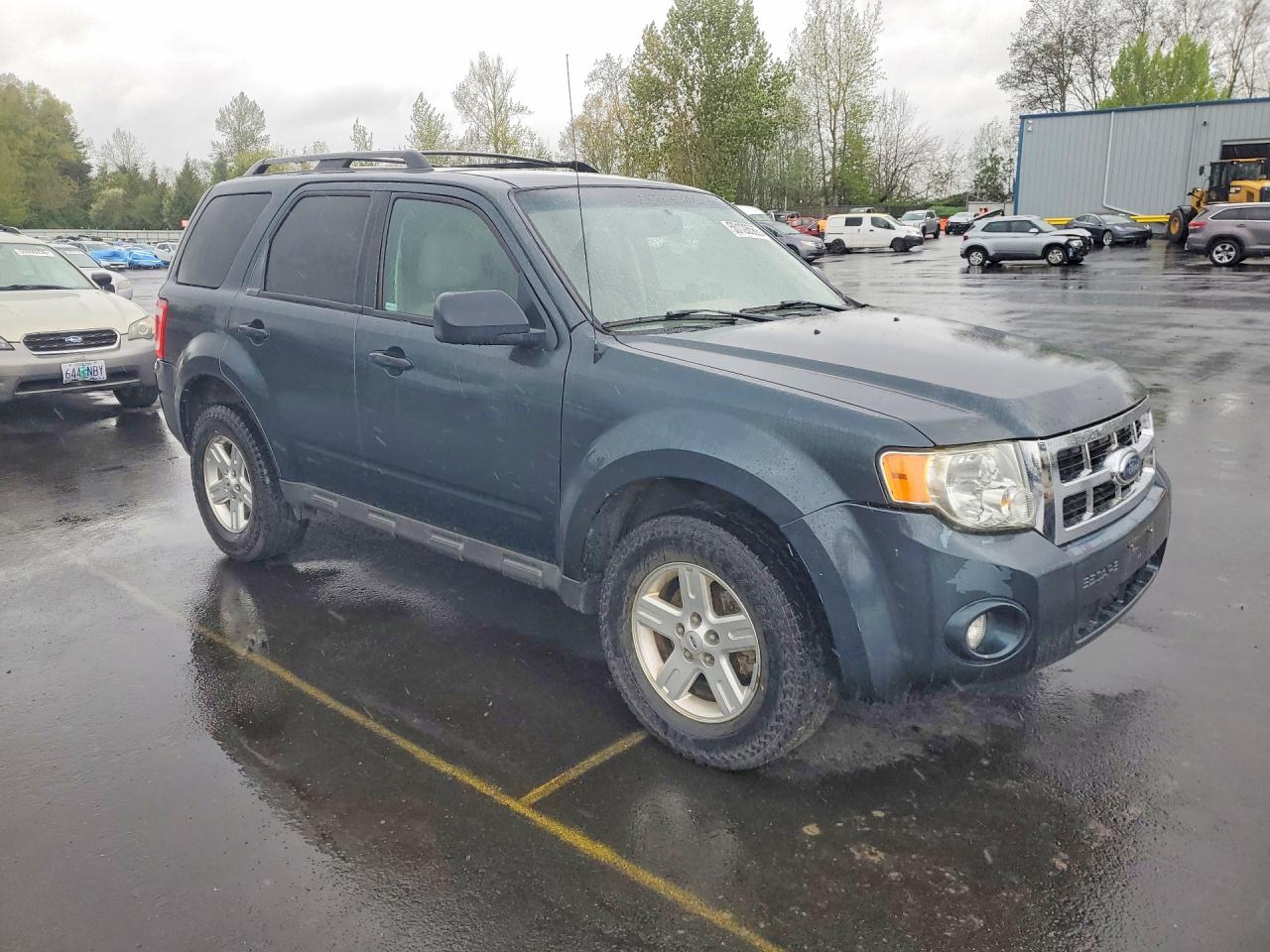 2011 FORD ESCAPE