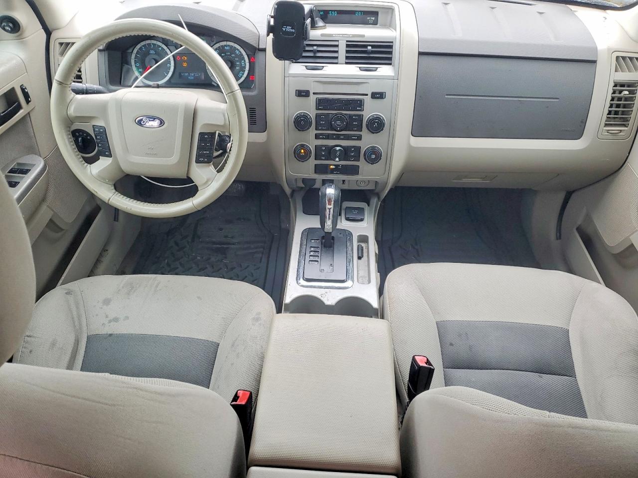 2011 FORD ESCAPE