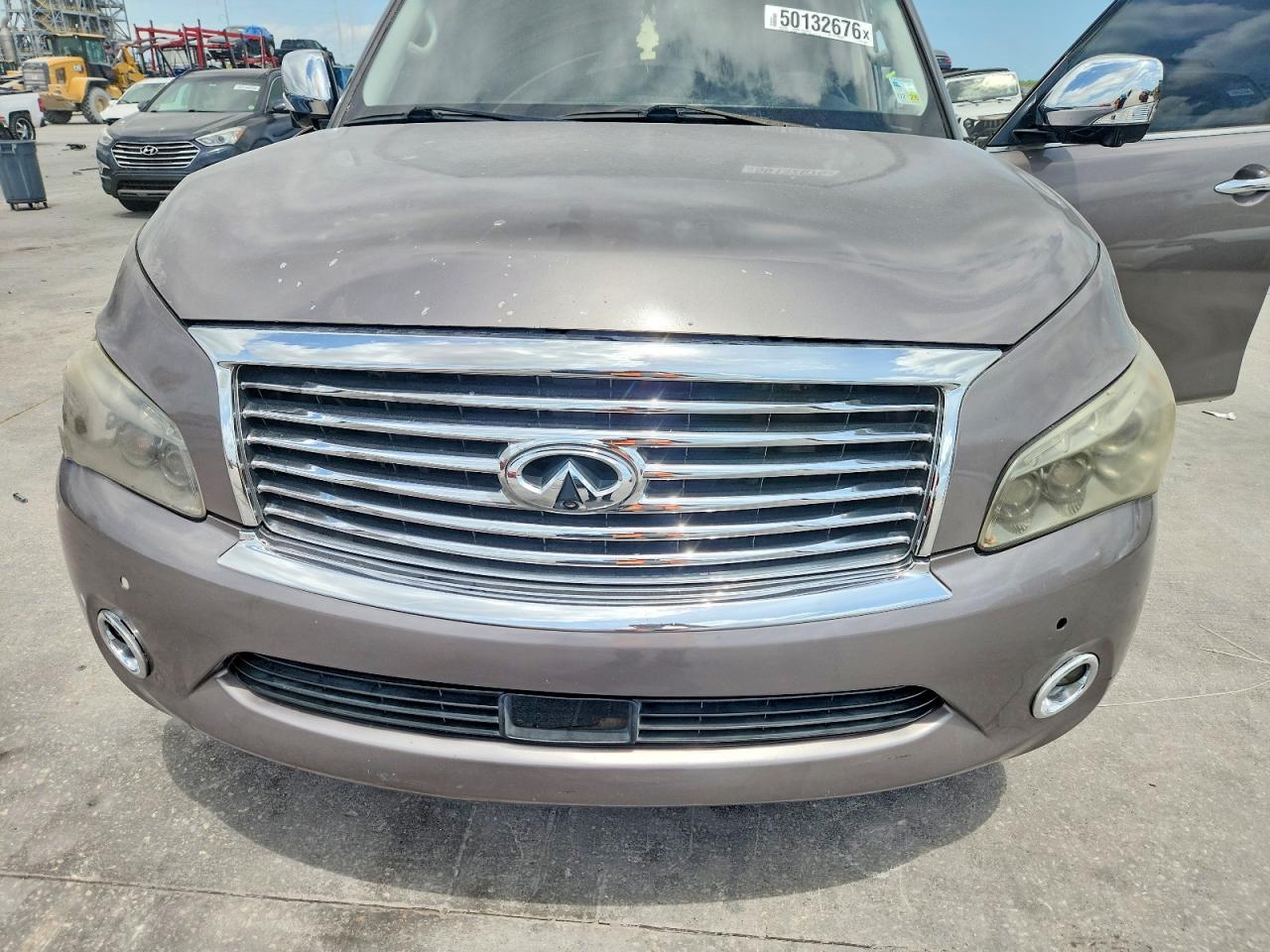 2012 INFINITI QX56