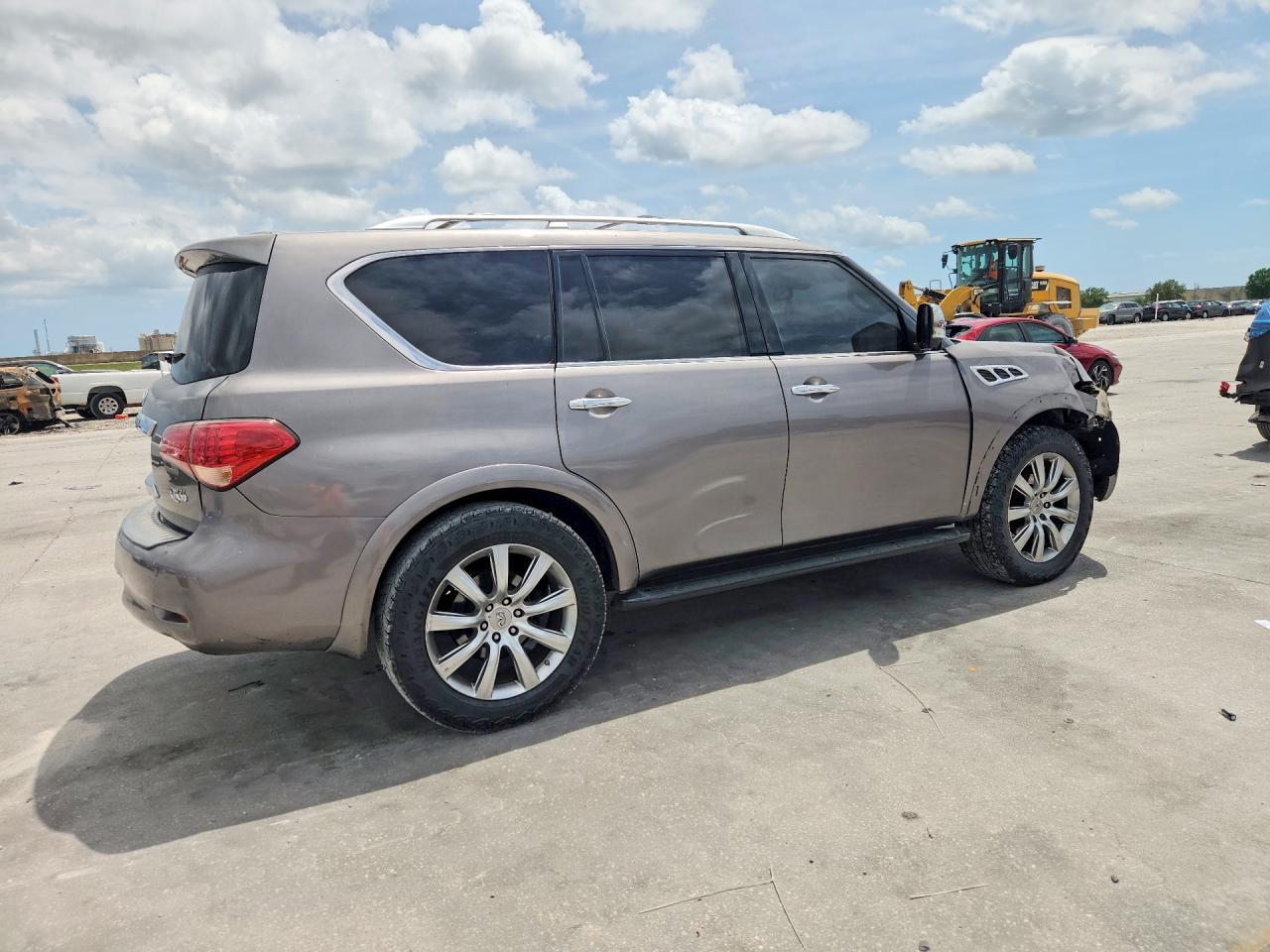 2012 INFINITI QX56