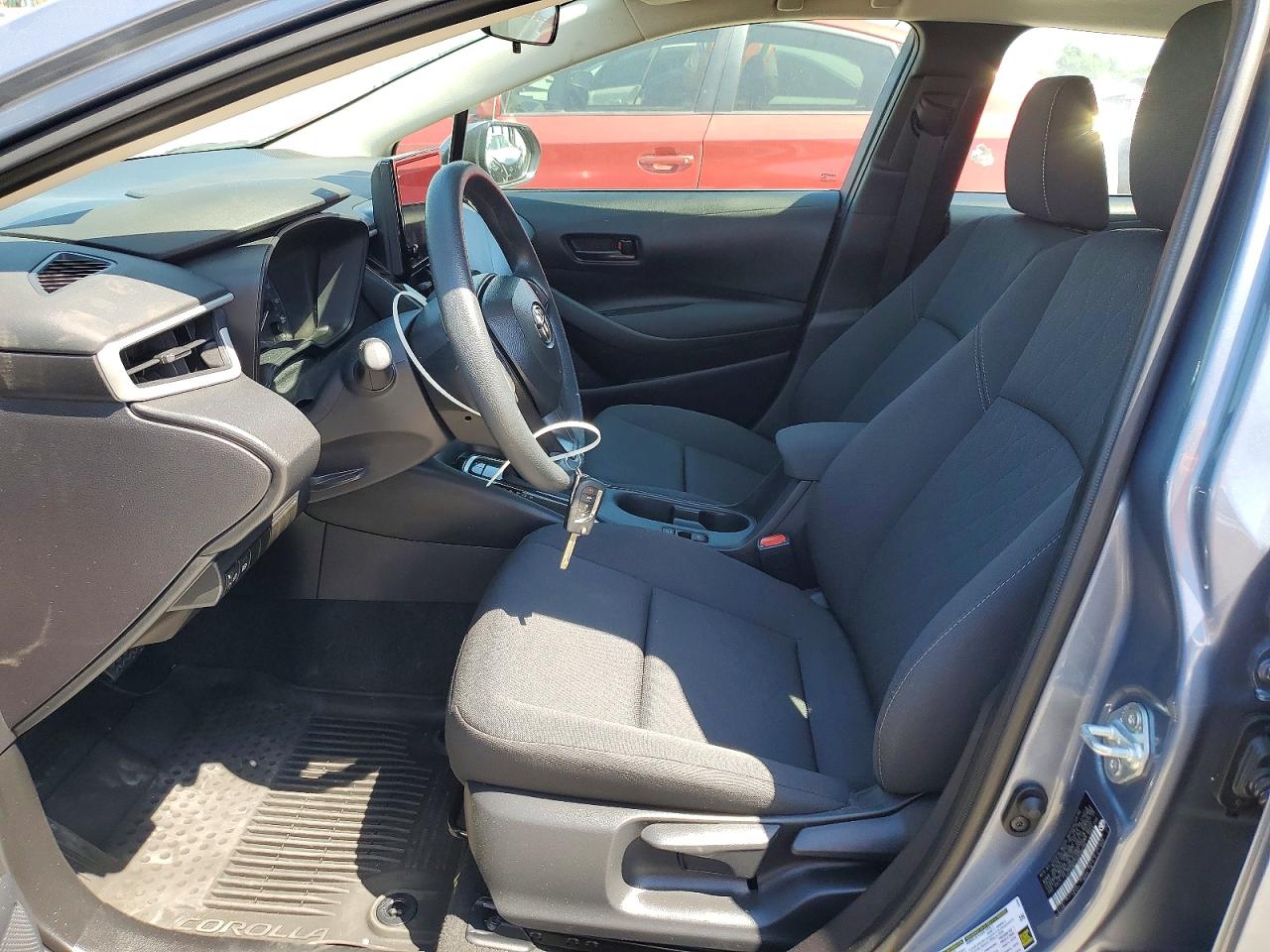 2025 TOYOTA COROLLA