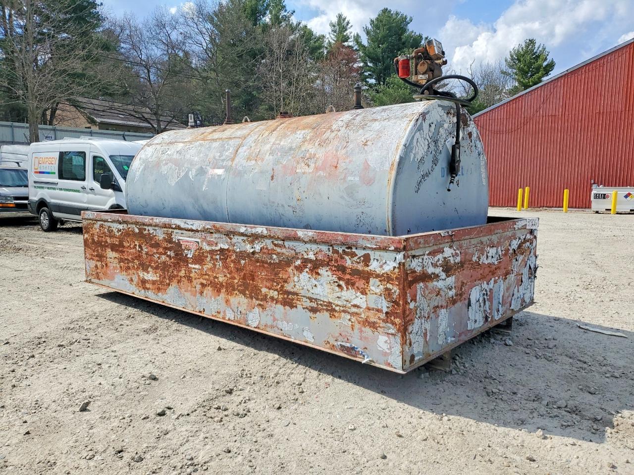 2000 TANK FUEL TANK