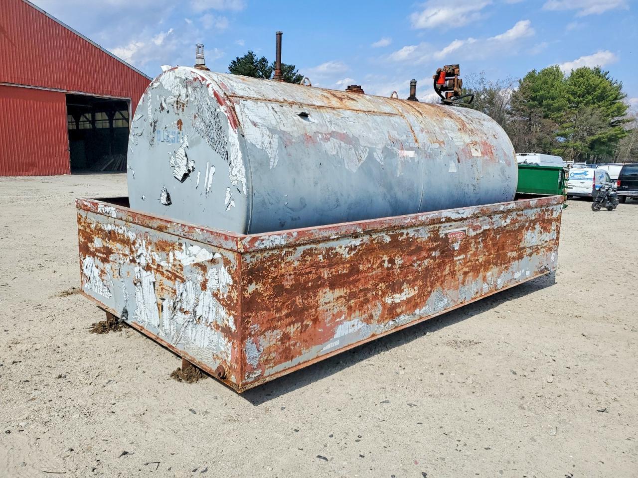 2000 TANK FUEL TANK