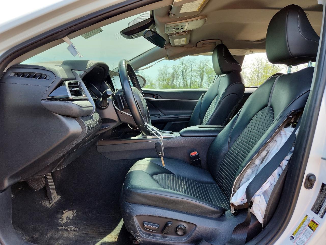 2023 TOYOTA CAMRY