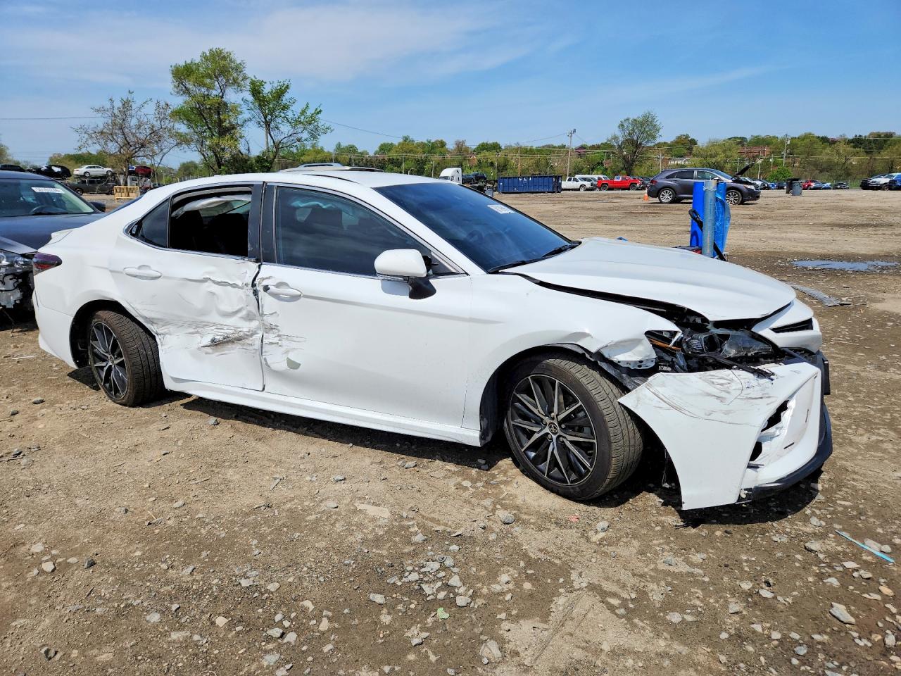 2023 TOYOTA CAMRY