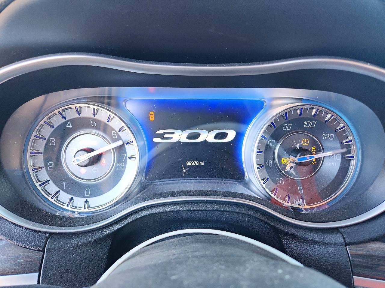 2021 CHRYSLER 300