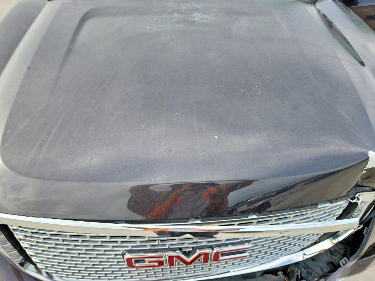 2016 GMC YUKON