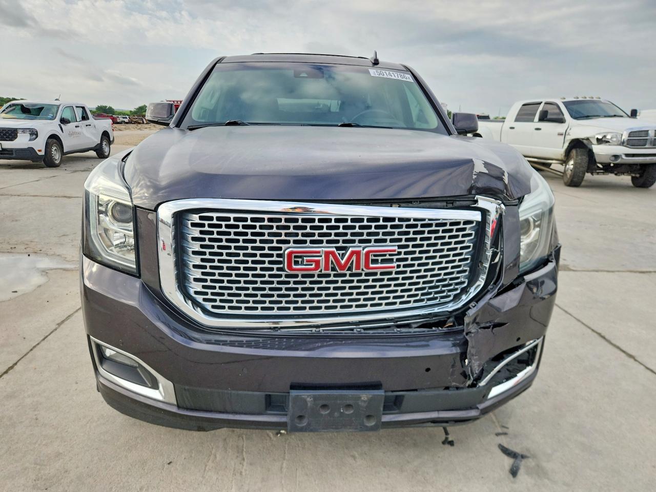 2016 GMC YUKON