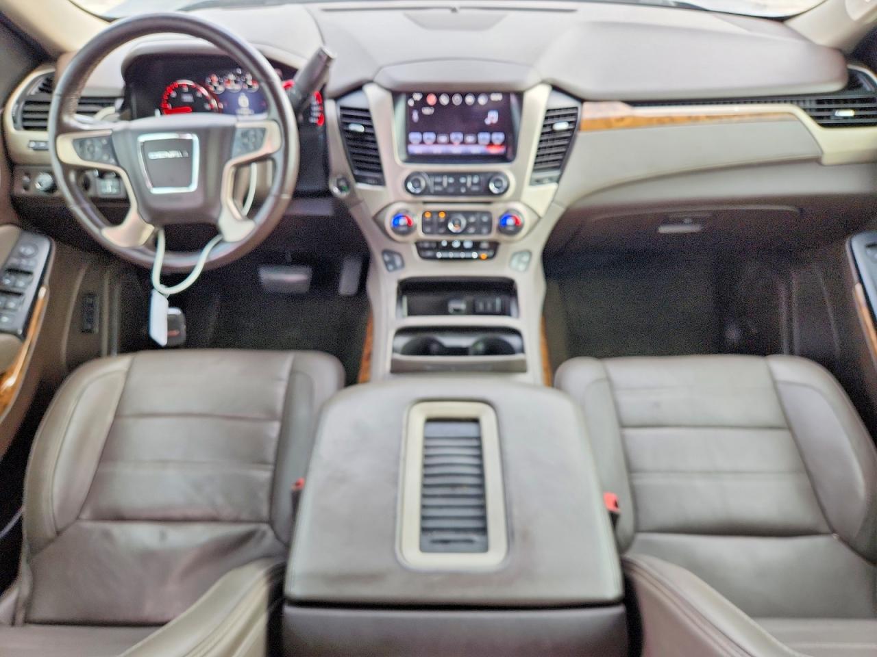 2016 GMC YUKON