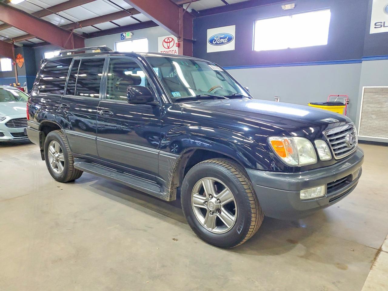 2006 LEXUS LX470