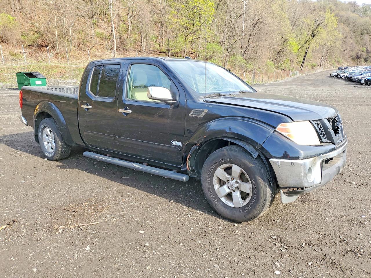 2011 NISSAN FRONTIER