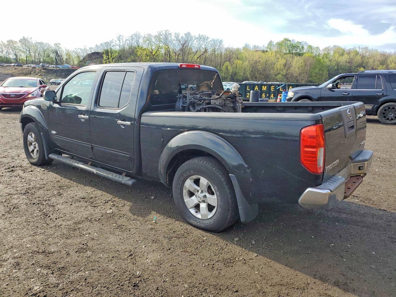 2011 NISSAN FRONTIER