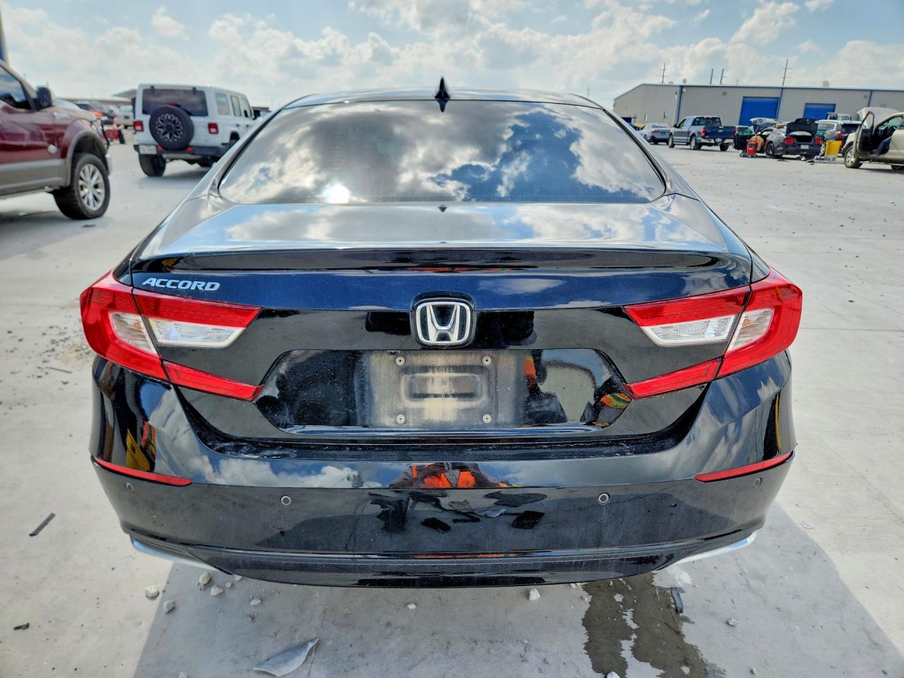 2022 HONDA ACCORD