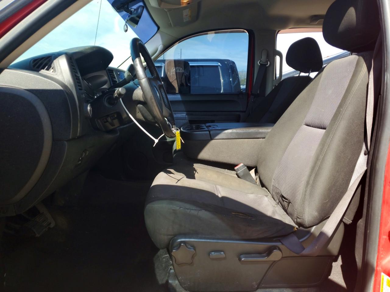 2011 CHEVROLET SILVERADO