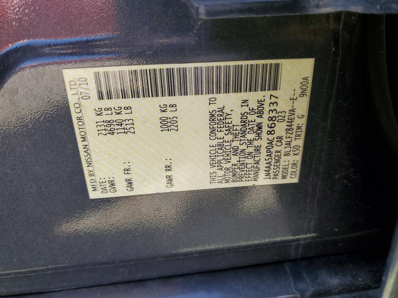 2010 NISSAN MAXIMA
