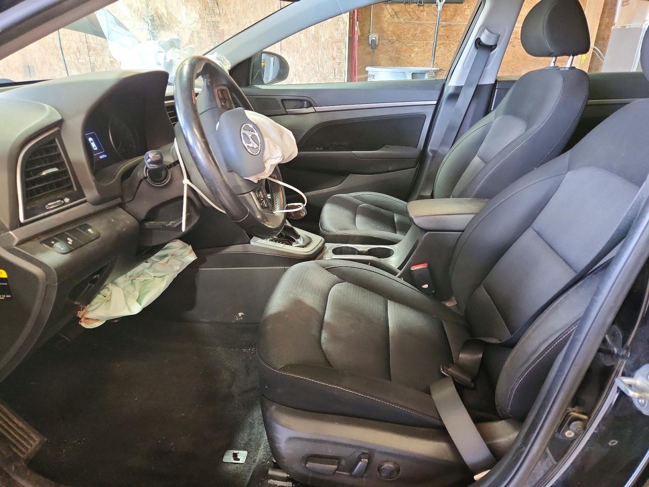 2017 HYUNDAI ELANTRA VA