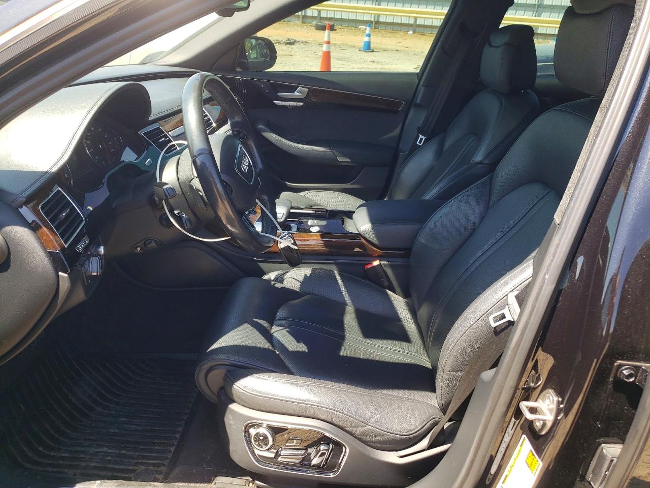 2015 AUDI A8