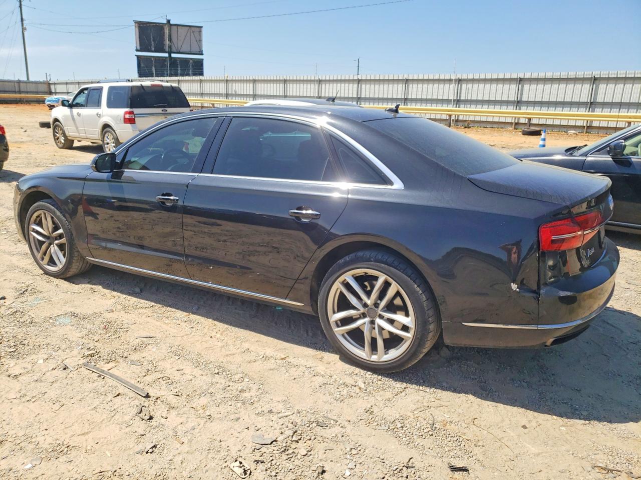 2015 AUDI A8