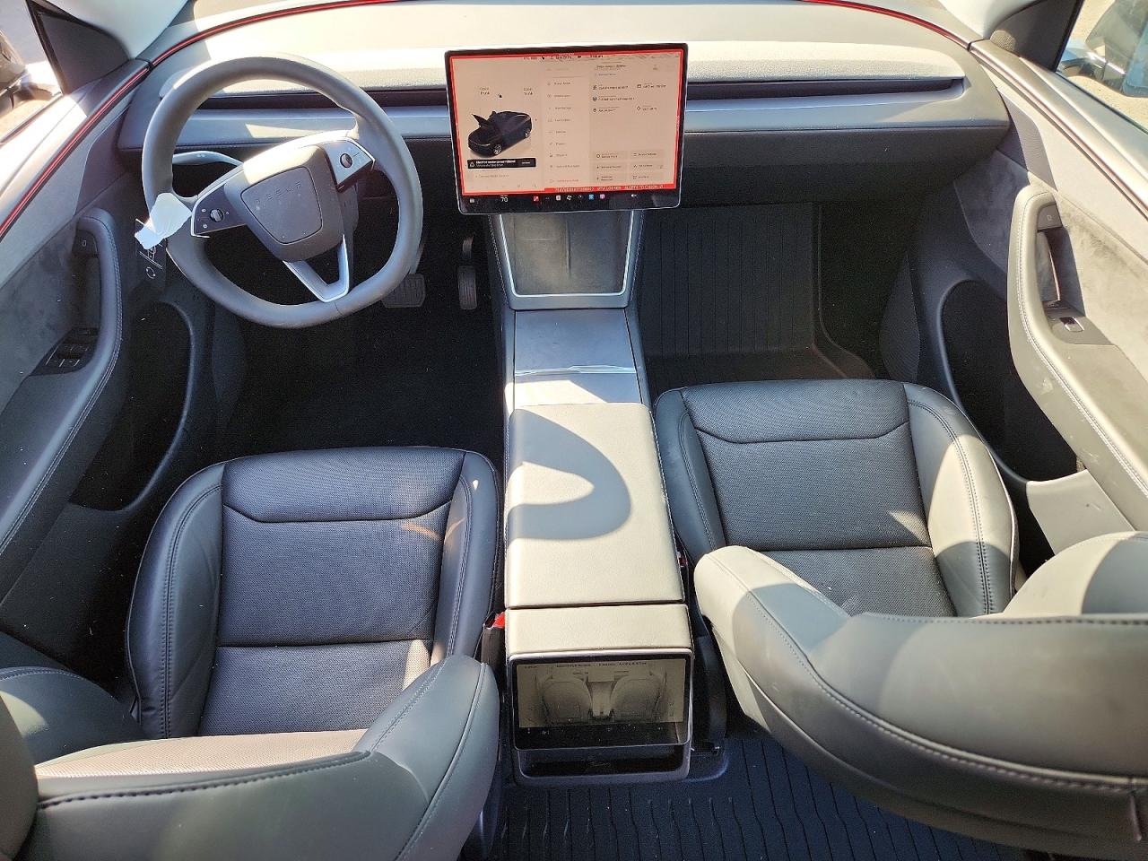 2026 TESLA MODEL Y