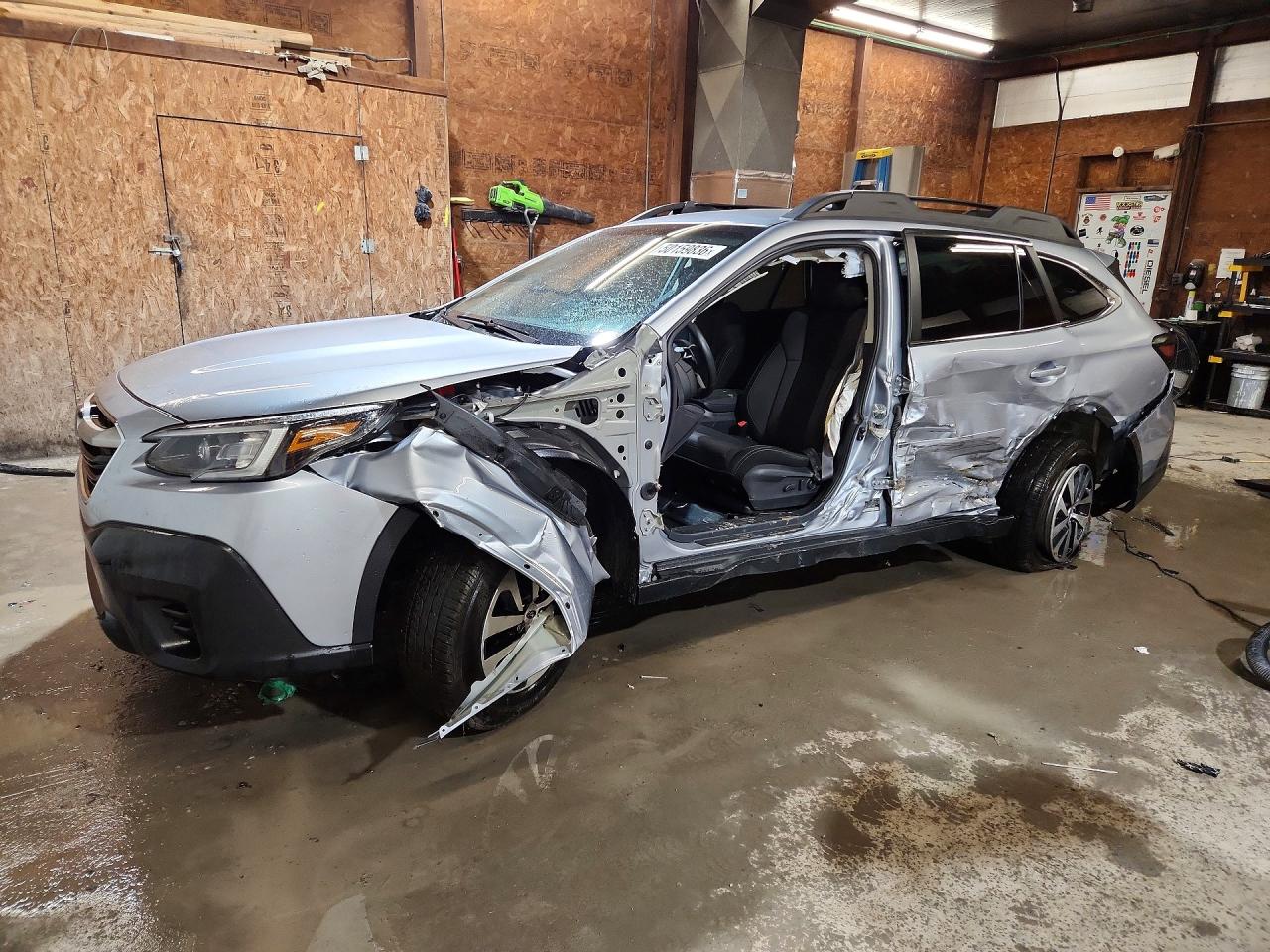 2021 SUBARU OUTBACK