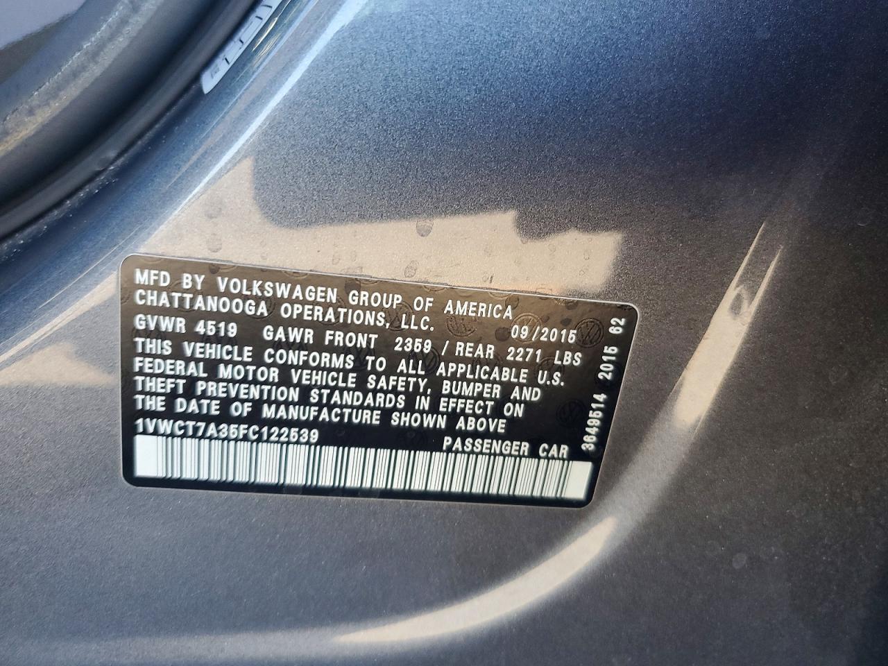 2015 VOLKSWAGEN PASSAT