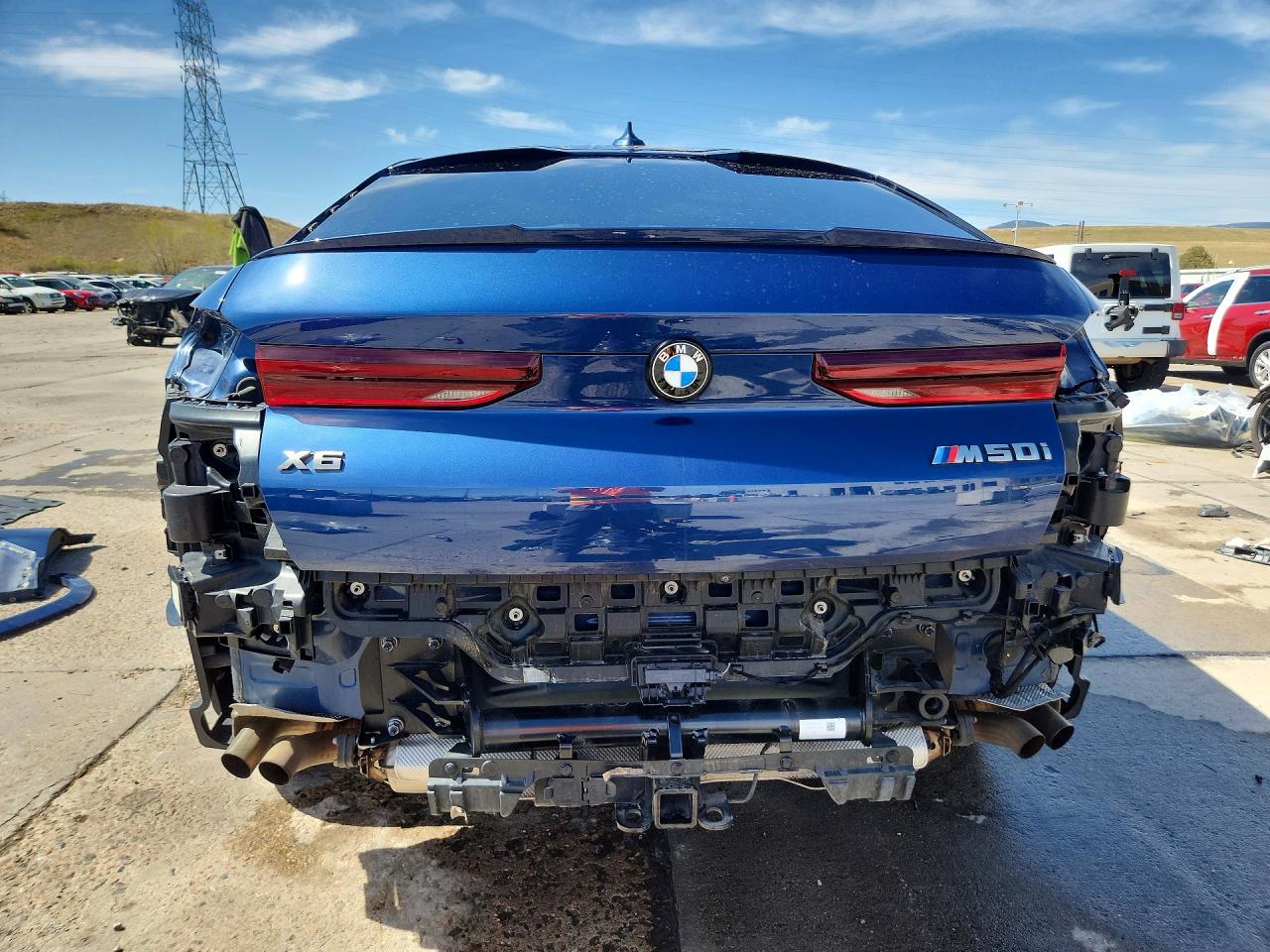 2022 BMW X6