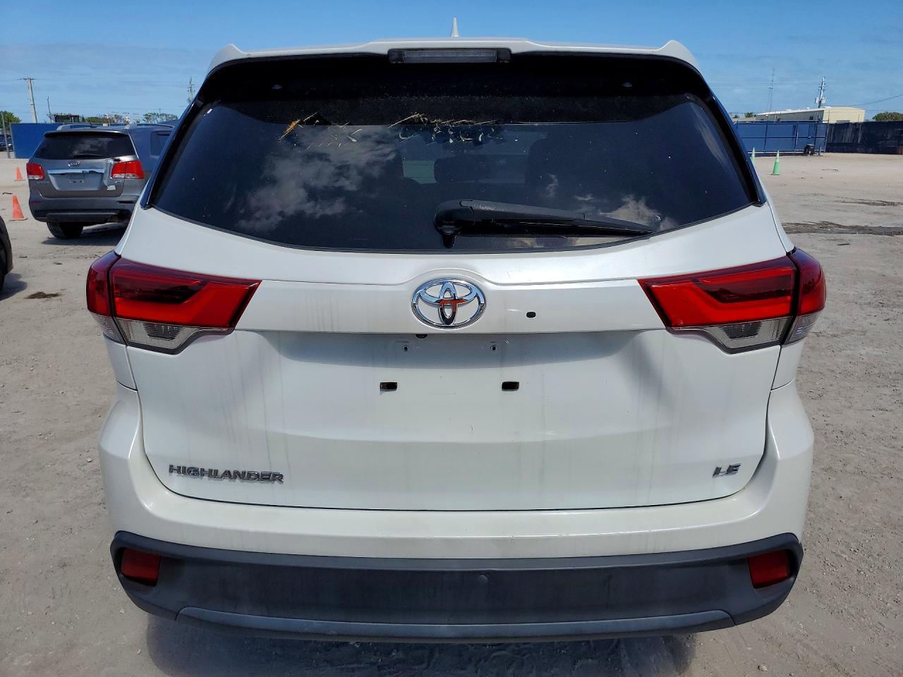 2019 TOYOTA HIGHLANDER