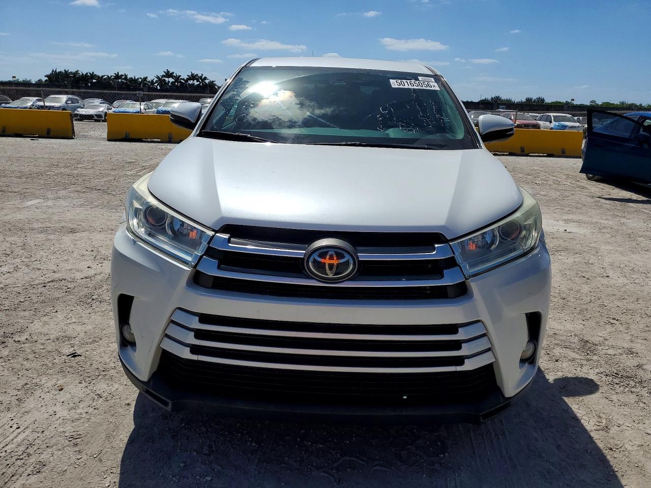 2019 TOYOTA HIGHLANDER