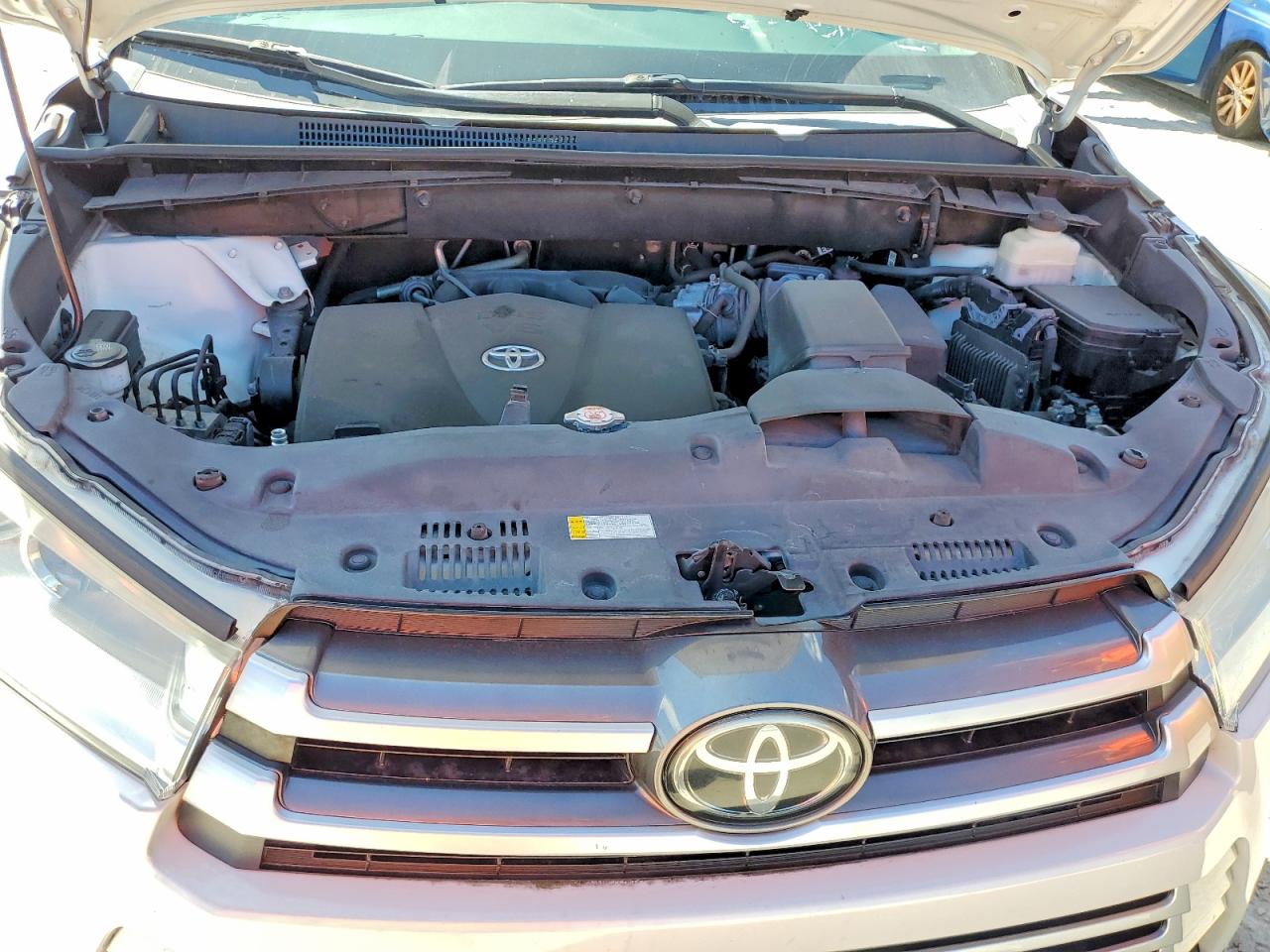 2019 TOYOTA HIGHLANDER