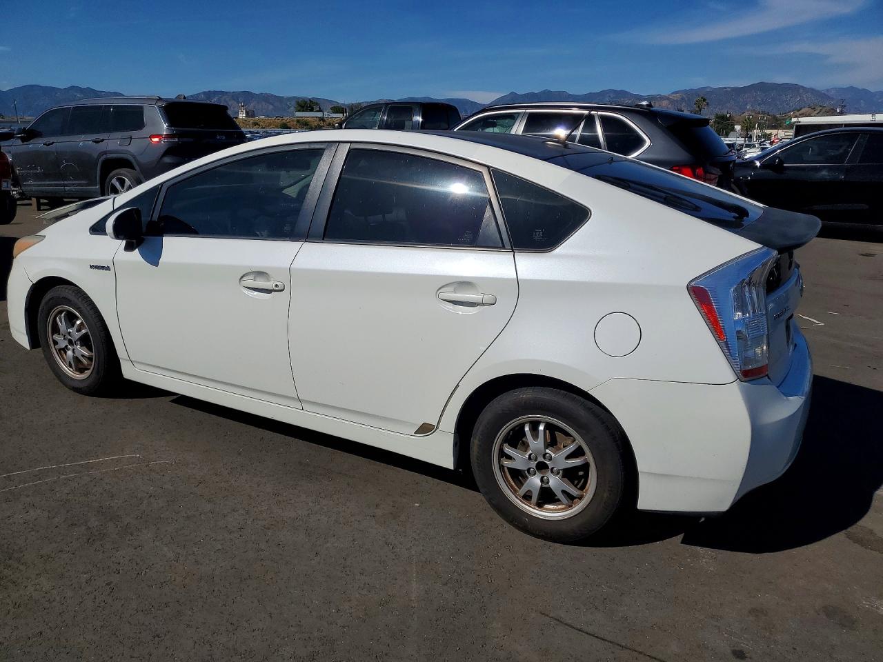 2010 TOYOTA PRIUS