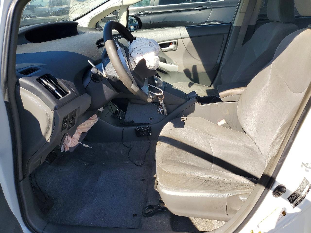 2010 TOYOTA PRIUS