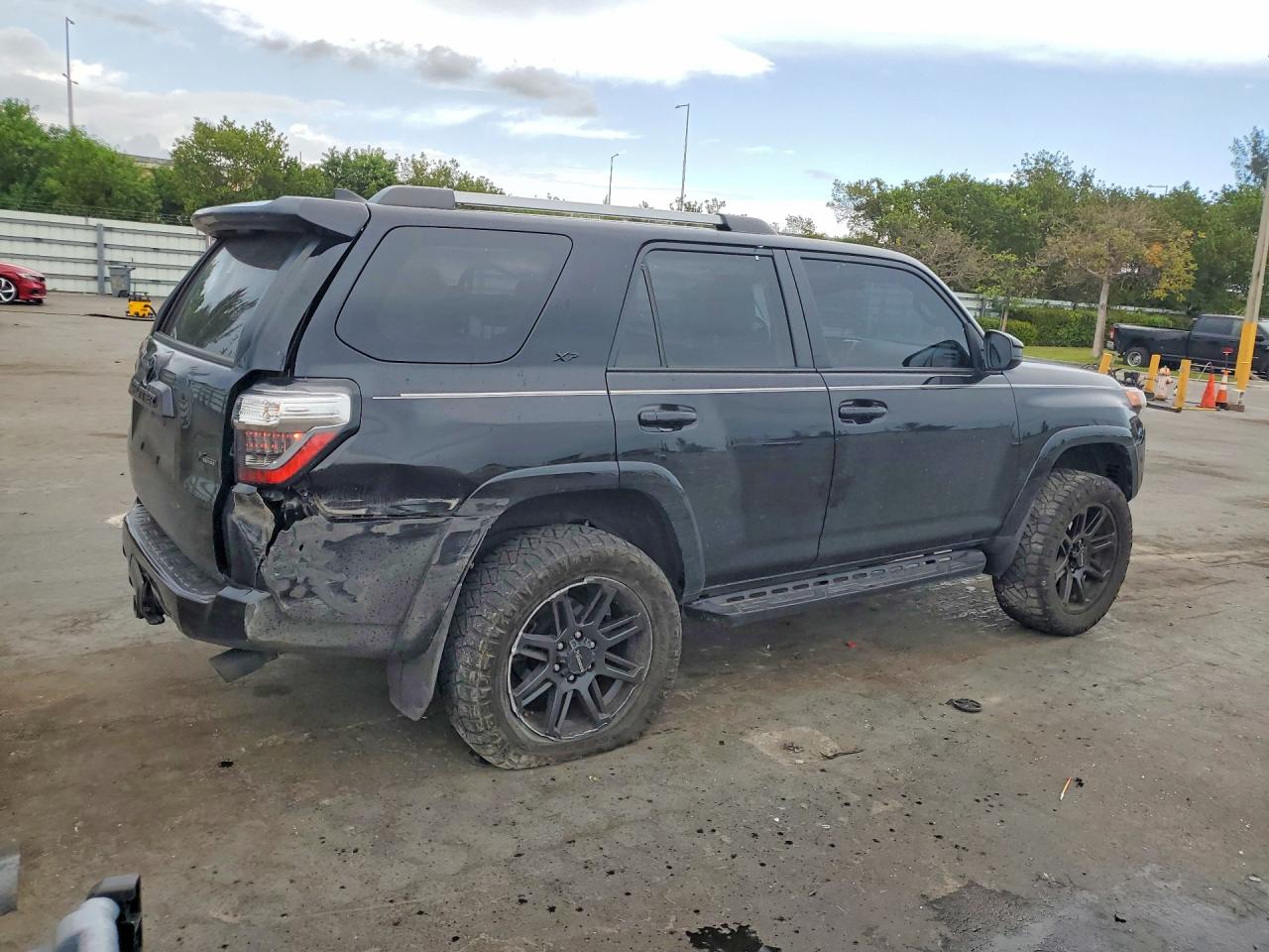 2024 TOYOTA 4RUNNER