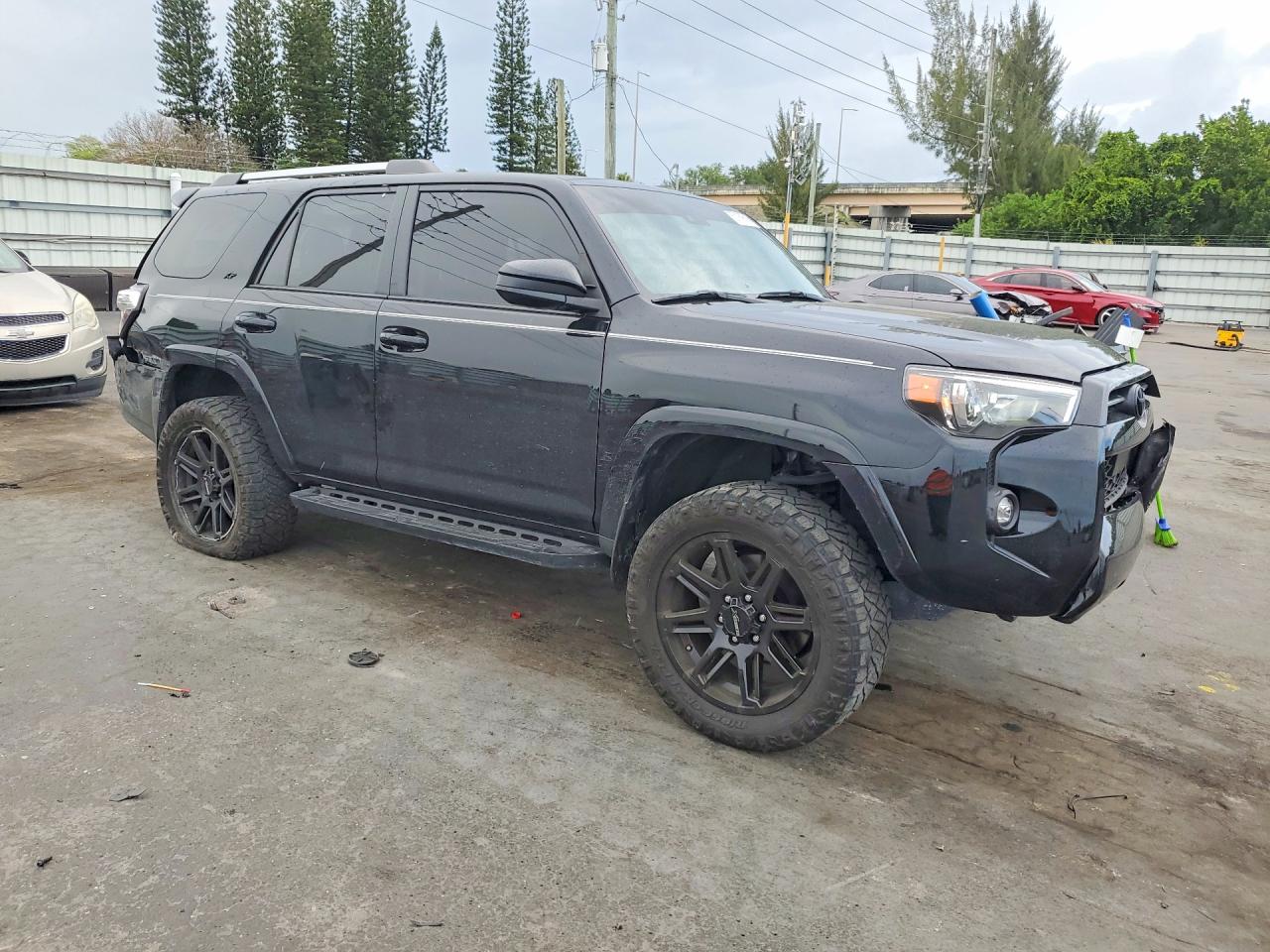 2024 TOYOTA 4RUNNER